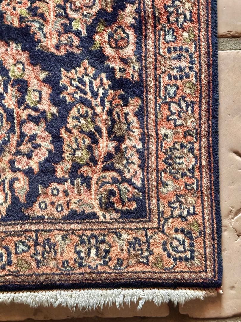 トライバルラグ　ヴィンテージラグ　ペルシャ絨毯　サルーク　ヴィレッジラグ　美品