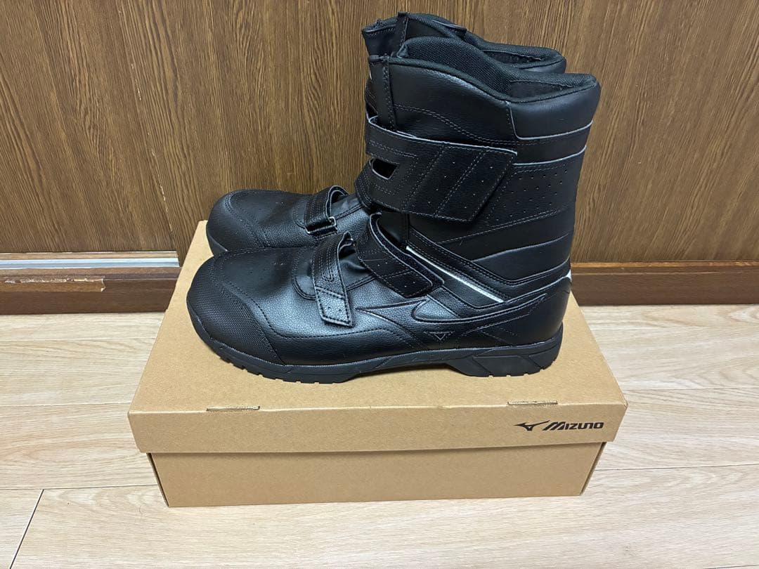 Mizuno 安全靴 黒 ベルクロストラップ