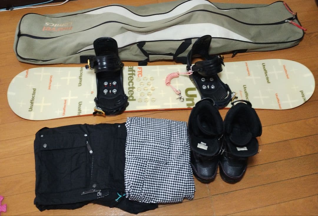 スノーボード　フルセット FANATIC バインディング・ブーツ・ウェア付き