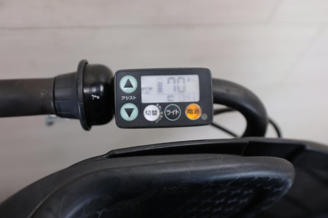 電動自転車ヤマハPAS　KISS　20インチ3段　8.7Ah（4点灯）充電器あり