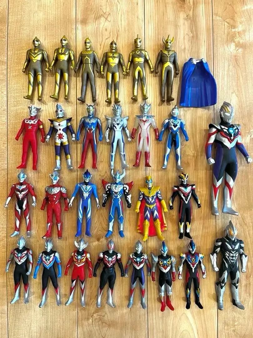 ウルトラマン ソフビ 30体 まとめ売り 大量セット 特撮フィギュア