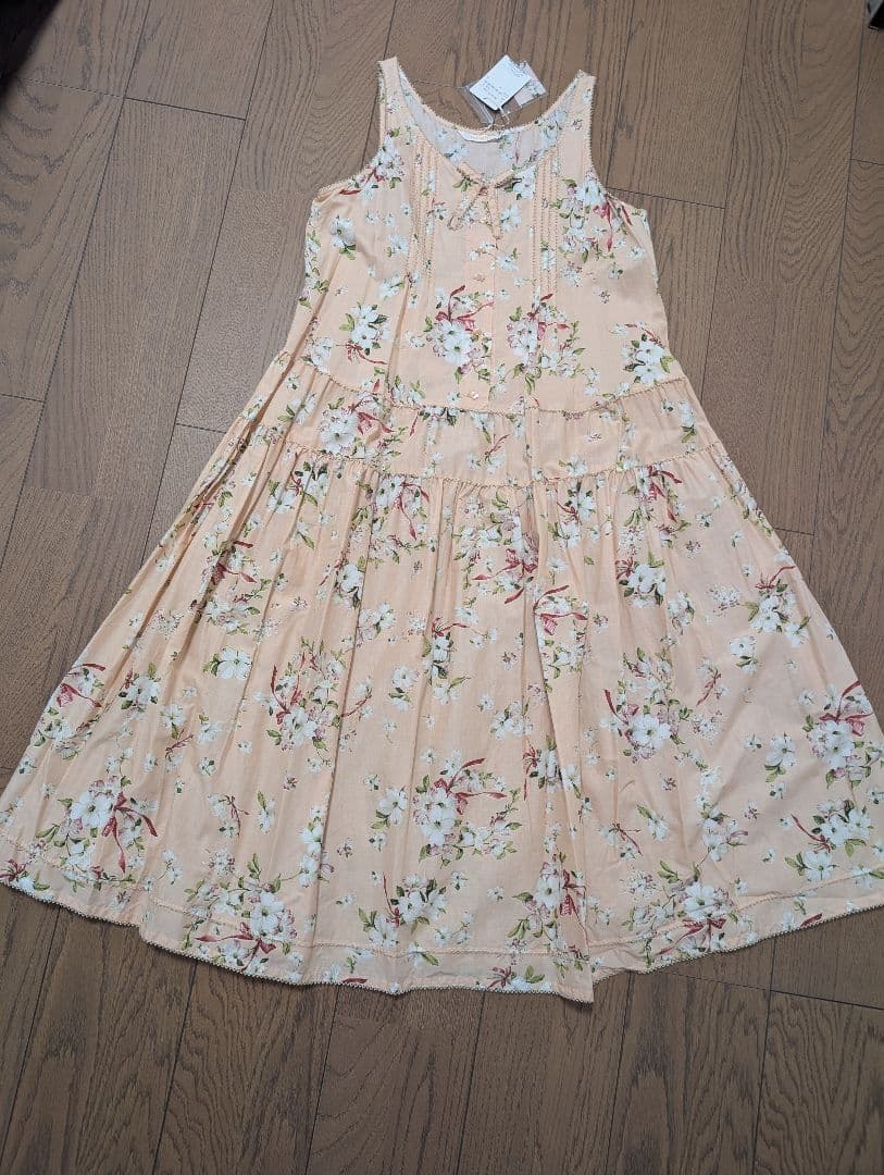 (未使用品タグ付き)ピンクハウス　ハナミズキ柄ノースリーブミディワンピース