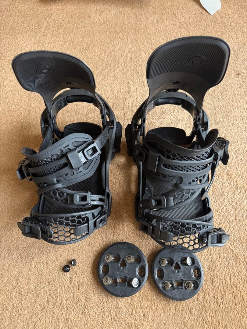 Nidecker Supermatic Carbon ビンディング