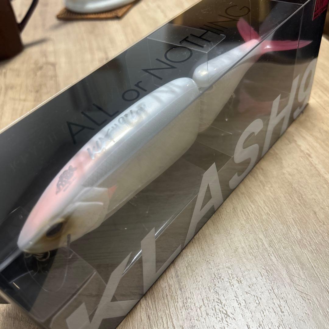 希少　DRT クラッシュ9 Low 限定カラー