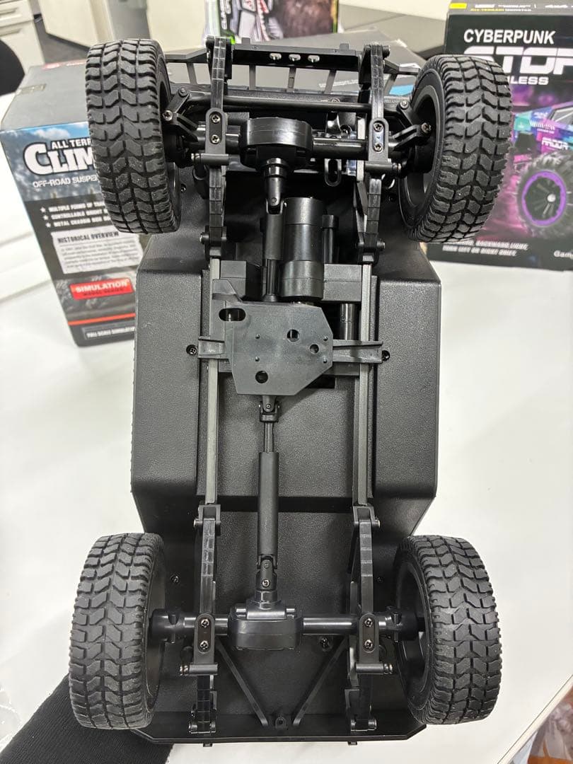 戦車 大型 ラジコン オフロード ミリタリー RCかー 人気 34cm 4WD