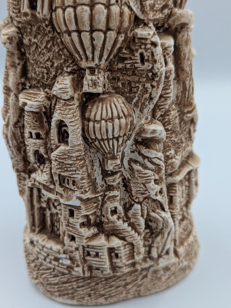 トルコ世界遺産カッパドキア彫刻ワイン中味入り未開封高さ20cm直径8cm