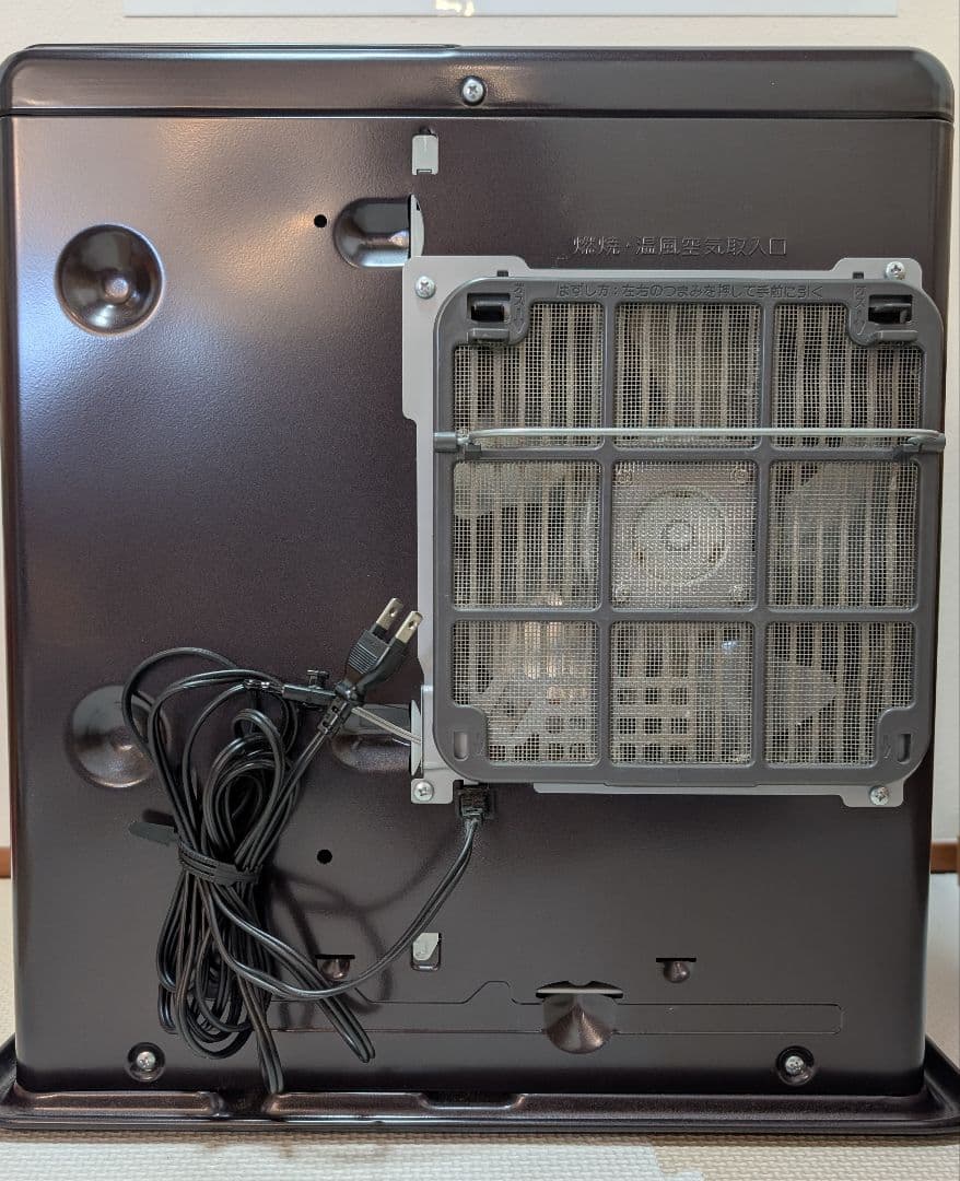 【直接引取値引あり】10〜13畳★Dainichi 石油ファンヒーター