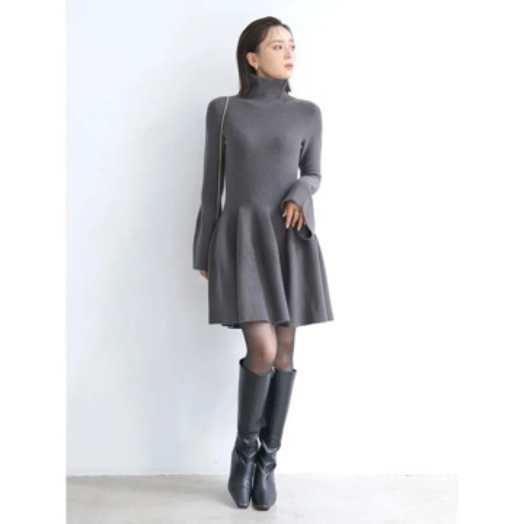 anuans 2024年モデルフレアーミニニットワンピース　グレー