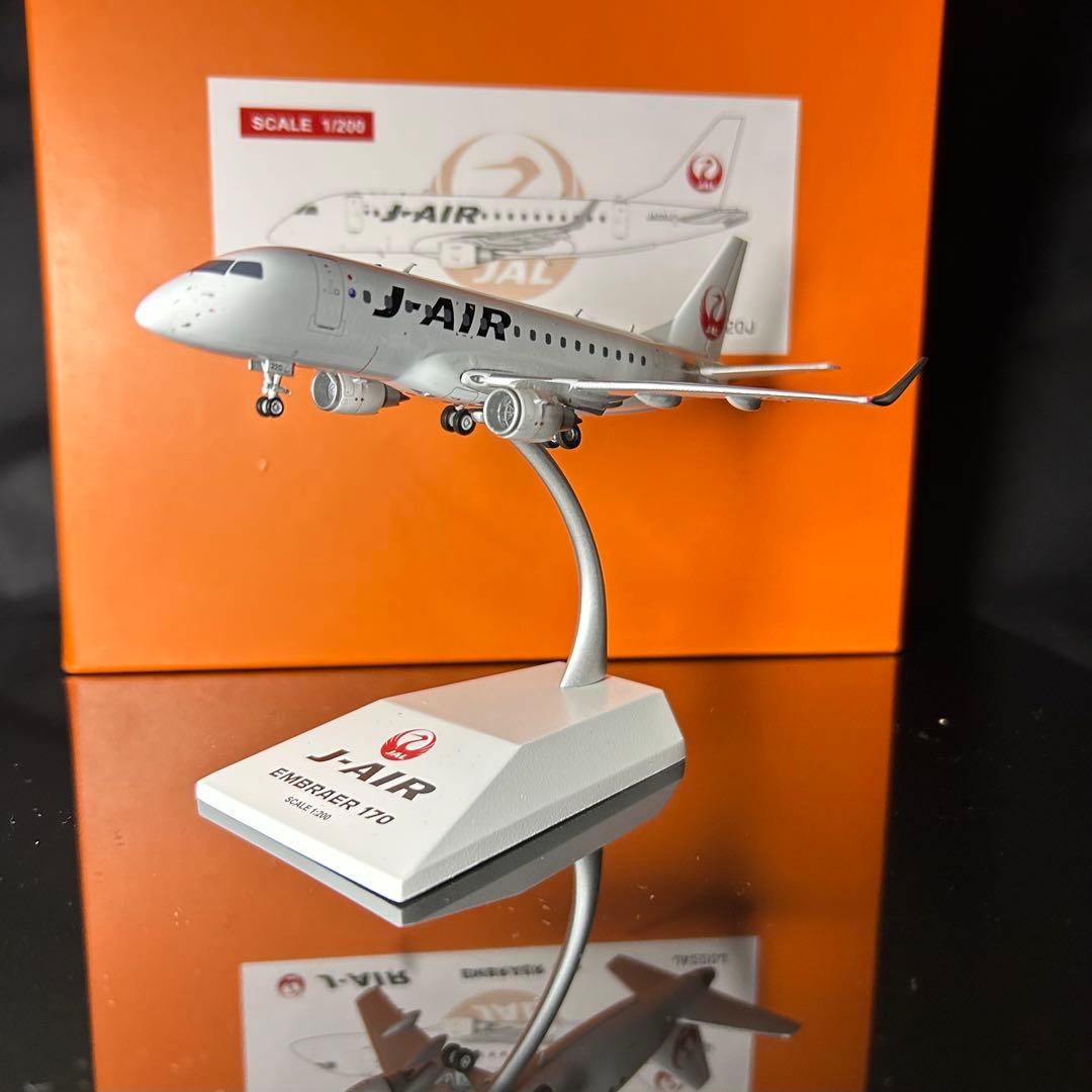 【TOMO】Jcwings J-Air E170 JA220J 1/200