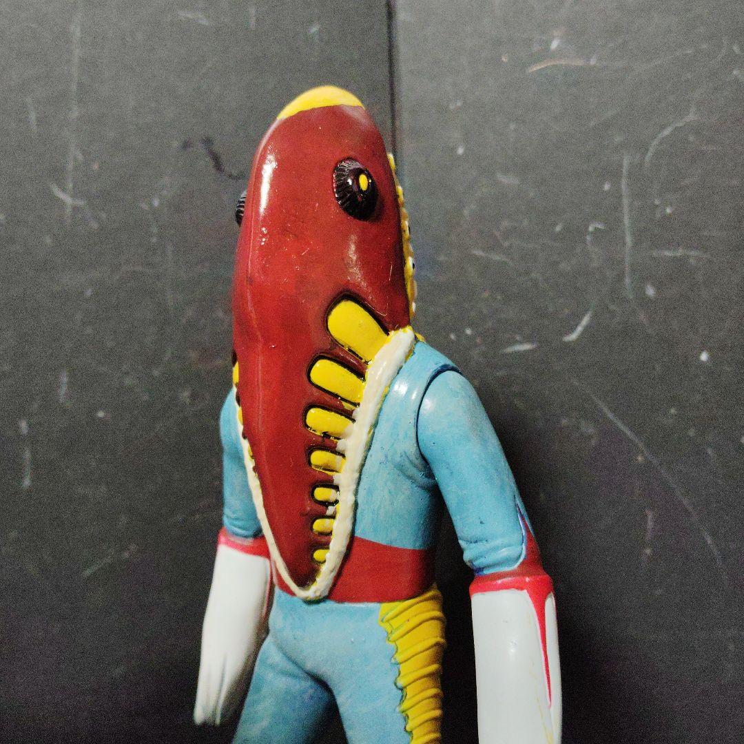 ウルトラ怪獣旧型絶版ソフビイカルス.メトロン星人（Ｎo2693ni2644th）