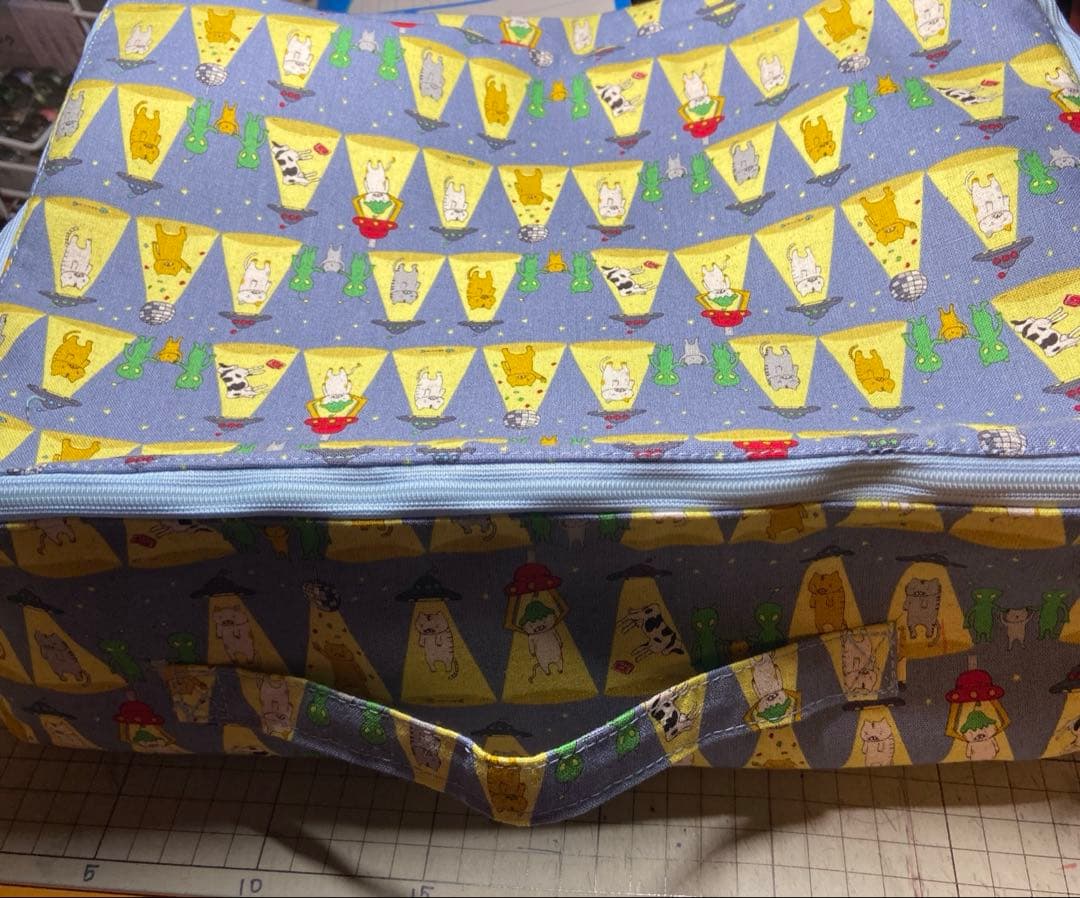 サイドポケット付きトートバッグ　トランク風ポーチ　LR⭐︎