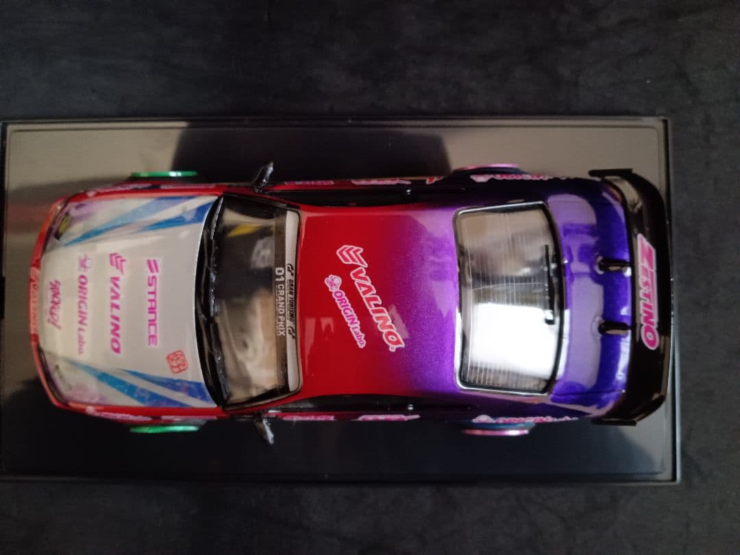 アオシマ 1/24 ニッサン S15シルビア D1プラモデル 完成品 ケース付