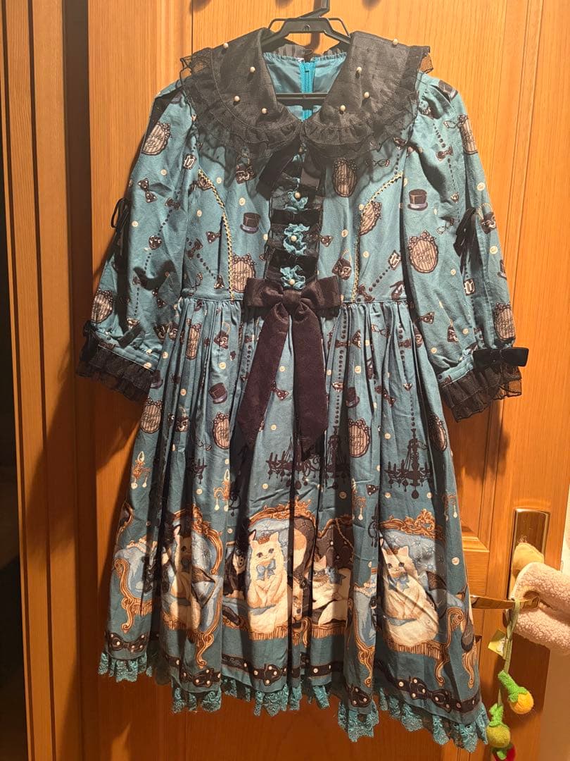 い*ご様 angelic pretty 猫柄ワンピース