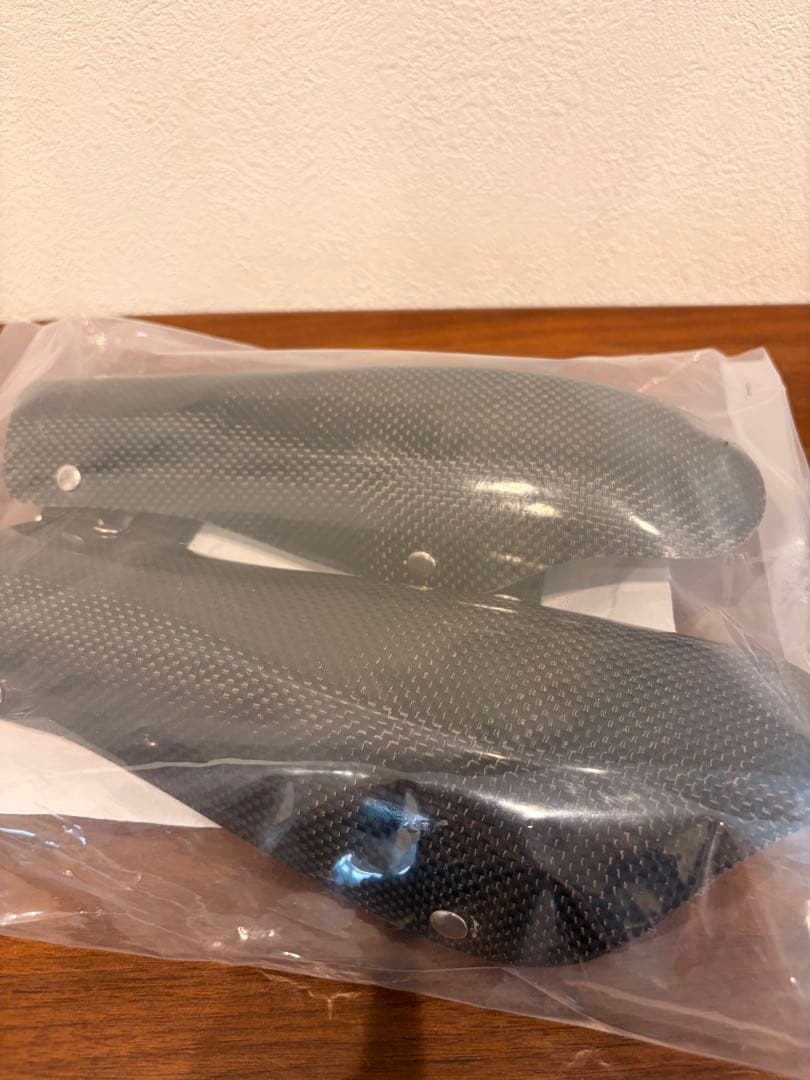 アームガード　カンダハーオリジナル　カーボン