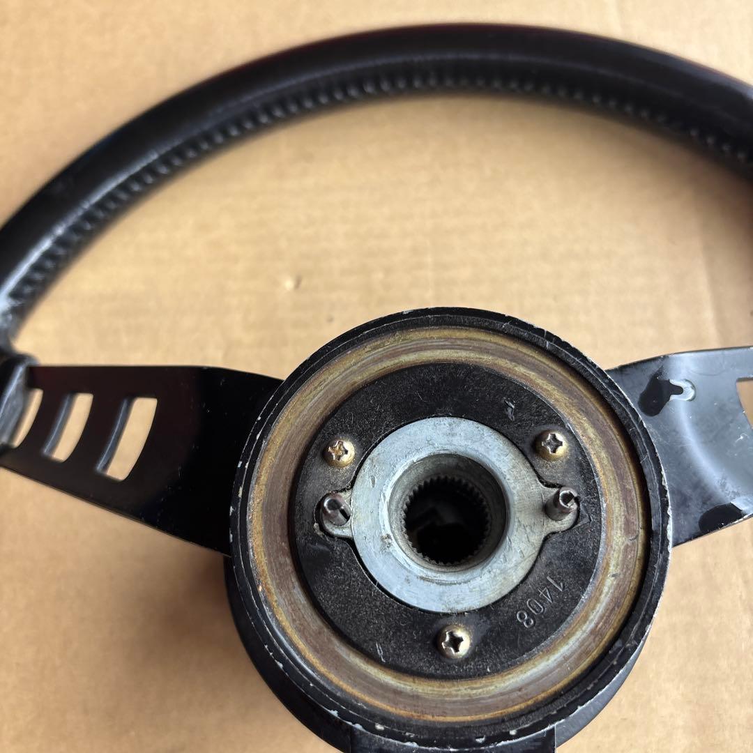 DATSUN スポーツタイプ ステアリング 本体