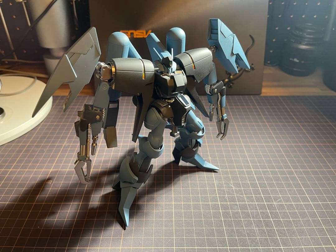 ガンプラ完成品　バイアランカスタム