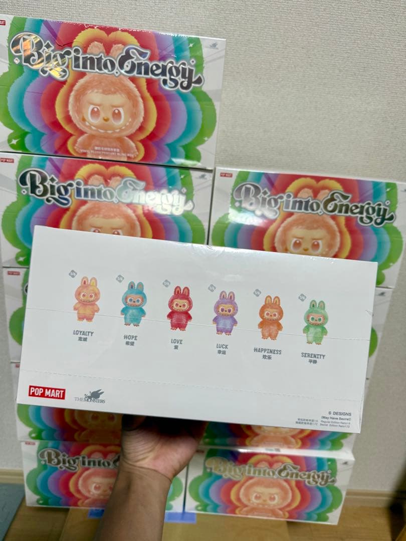 The Monsters Big into Energy ぬいぐるみ10箱セット