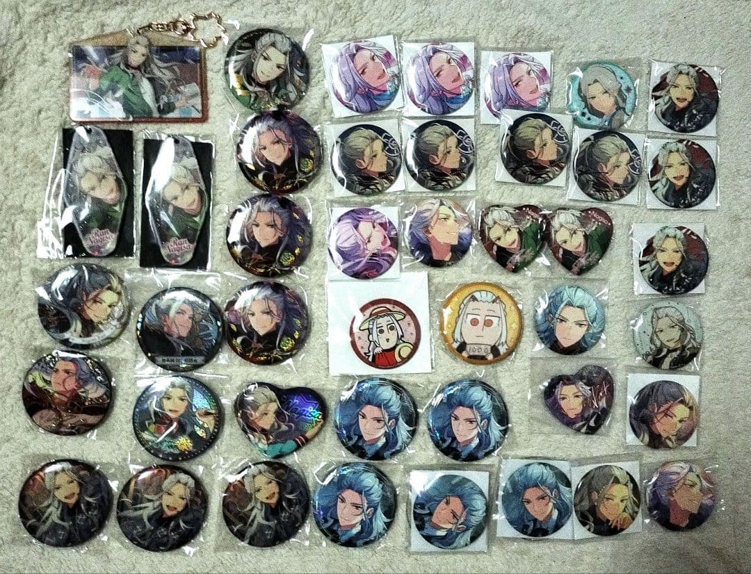 あんスタ　乱　凪砂　セット　缶バ　アクスタ　アクキー　中国