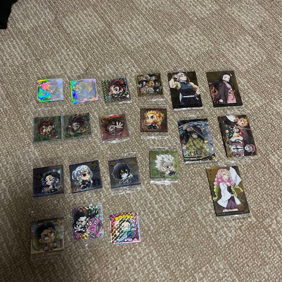 鬼滅の刃ウエハースシール14枚ビックリマンシール1枚カード枚まとめ売り追加3枚