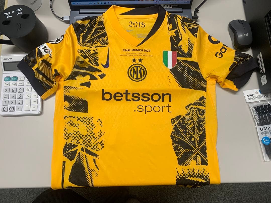 米ミラノ欧冠決勝の子供用ユニフォームLコード