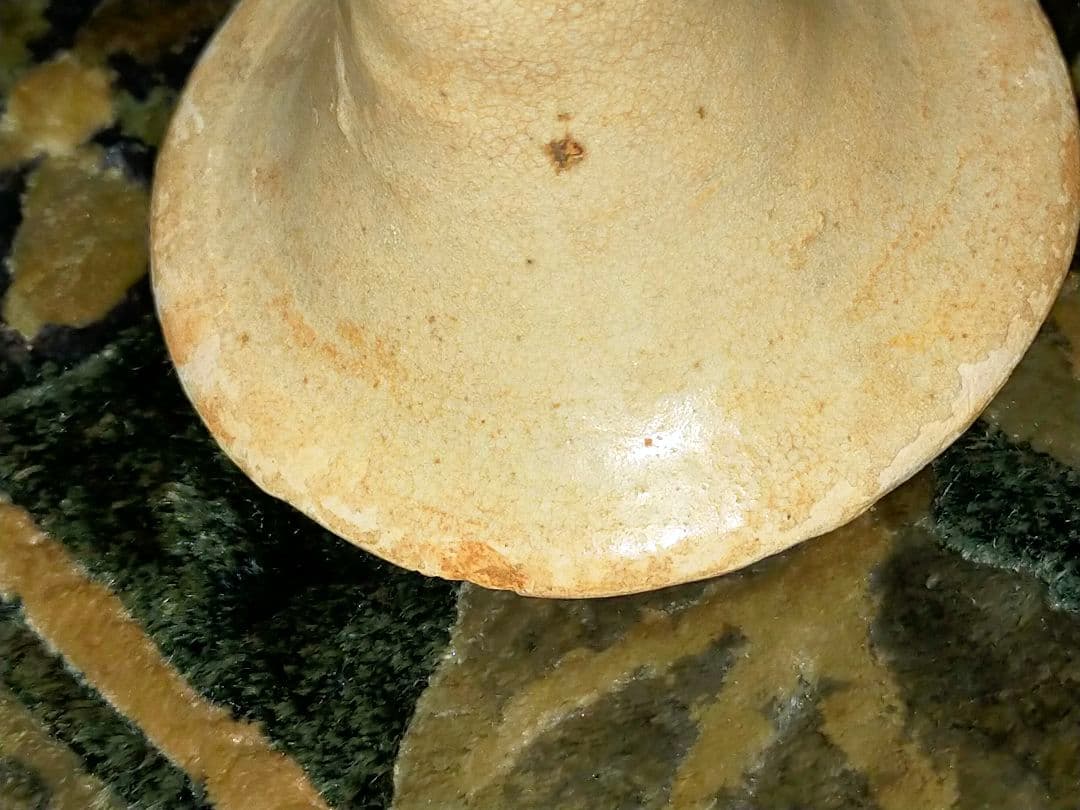 ♥値下げ！中国　白釉　花瓶　発掘品　カケあり　桐箱付き　出土品　骨董　古玩