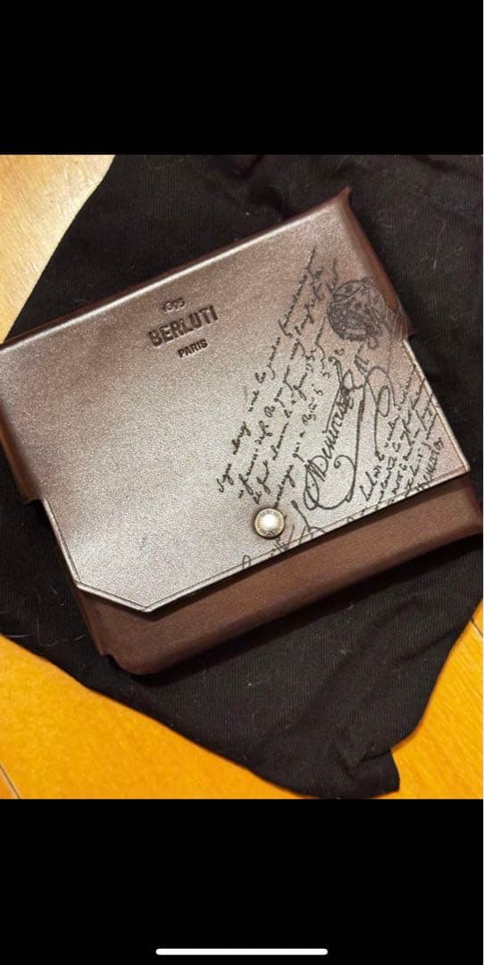 BERLUTI(ベルルッティ)シガレットケースIQOSケース　値引き可能