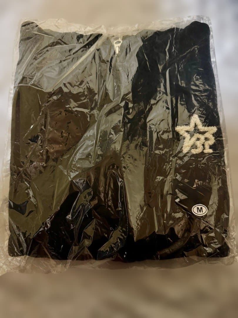 【新品】Gibson×B'z コラボパーカー B'z party M