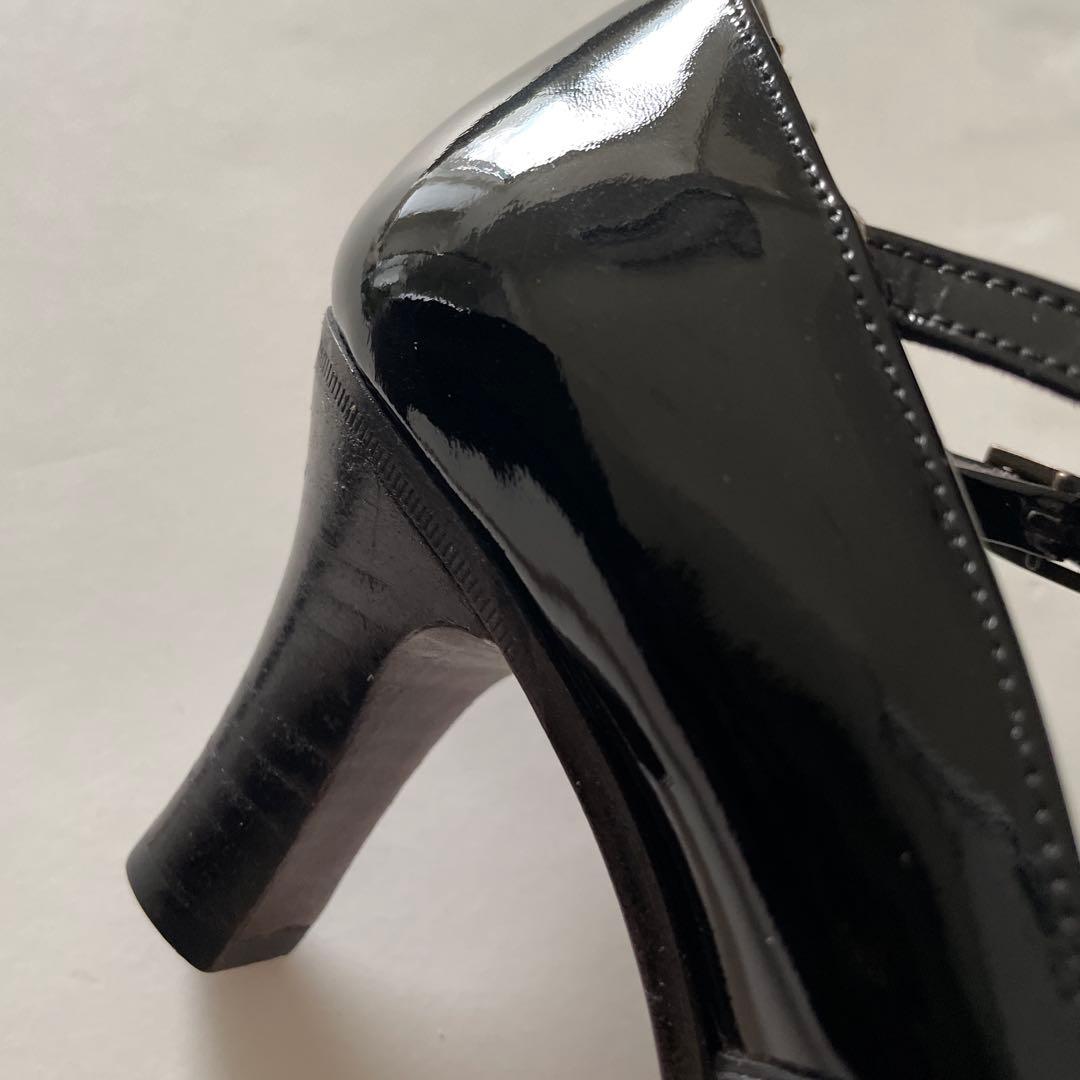 黒エナメル　革靴　CARMINA 23cm ヒール有り