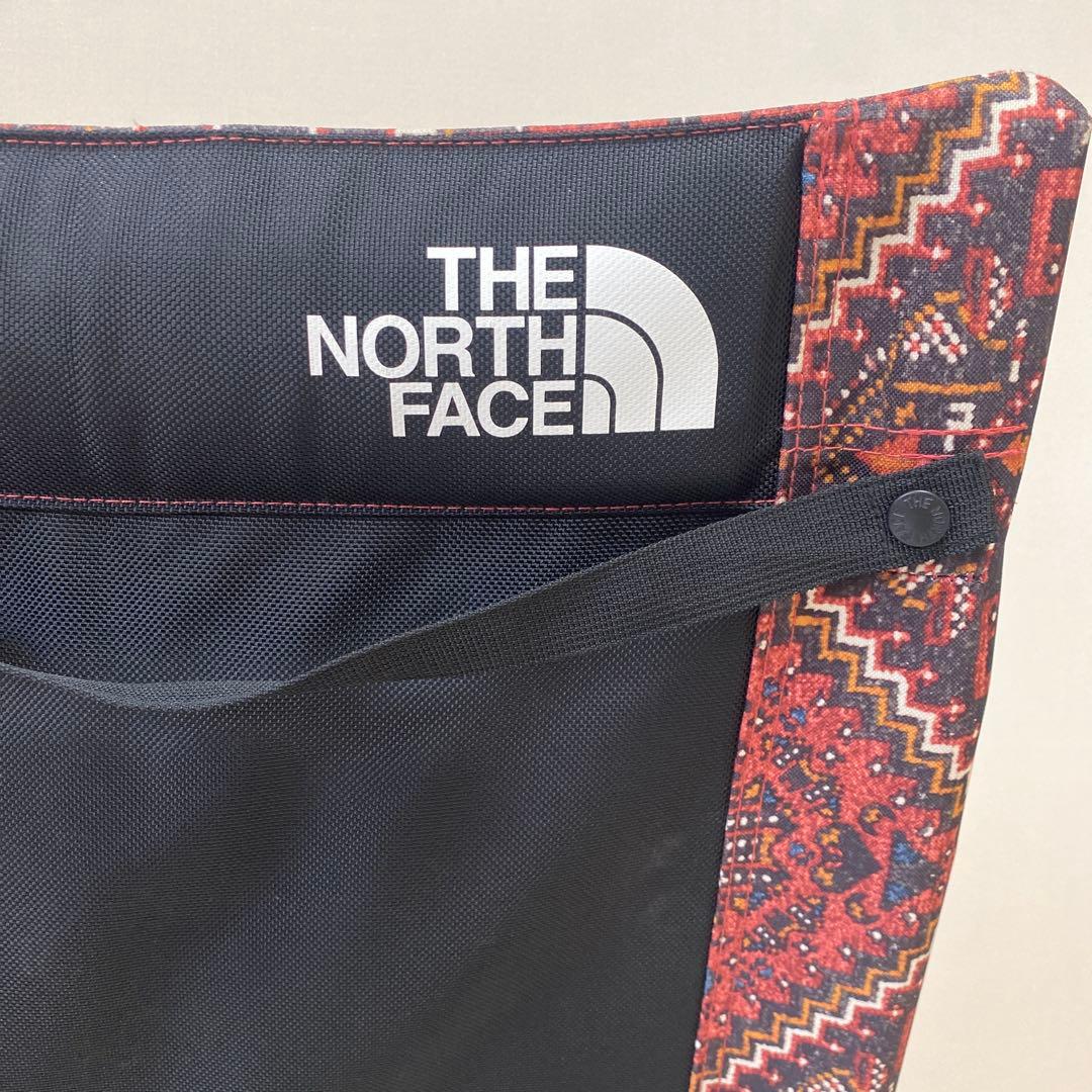 THE NORTH FACE アウトドアチェア 幾何学模様