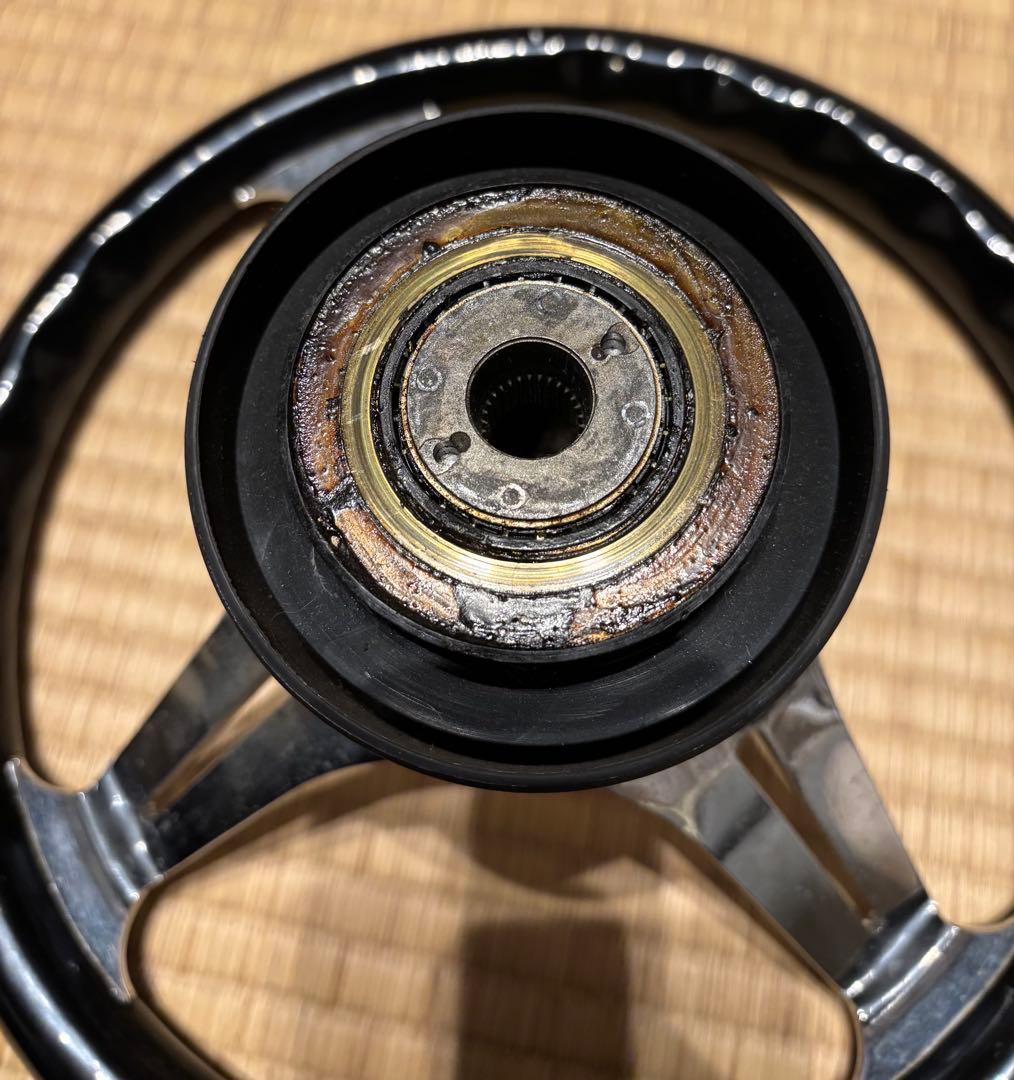 古いジムニーに付いていた3本スポーク ステアリングホイール 本体