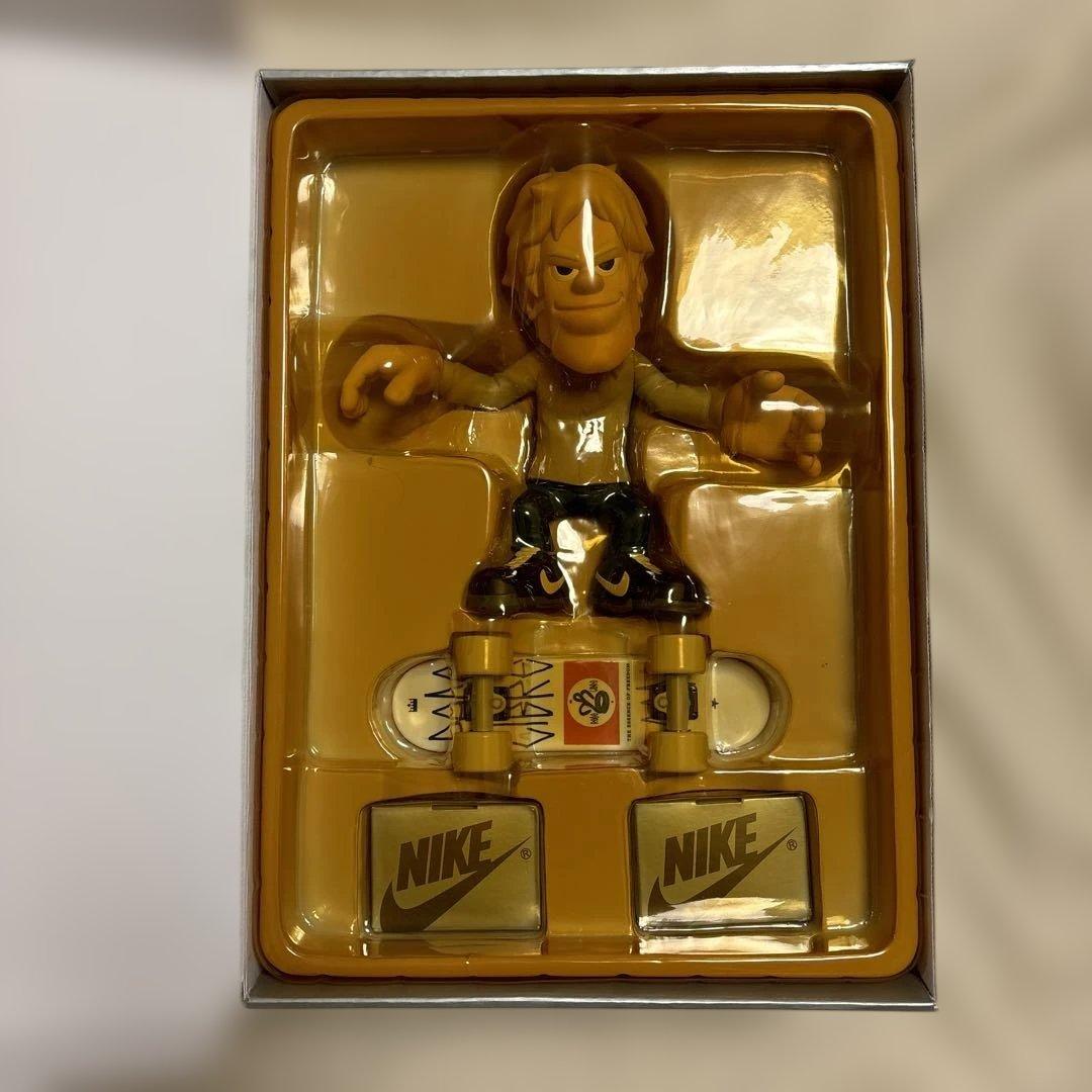 MEDICOM TOY×NIKE SB REESE FORBES フィギュア限定
