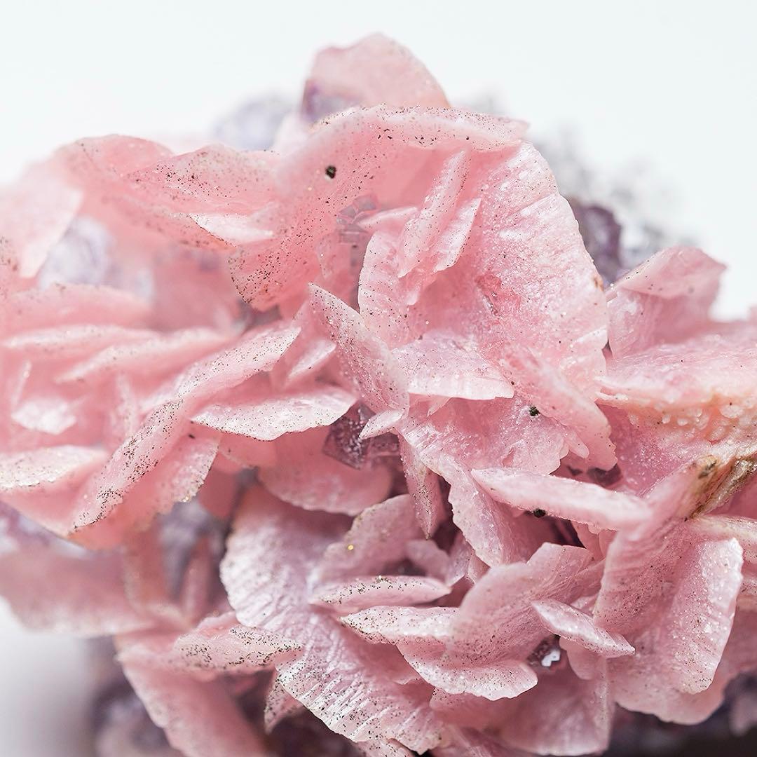 中国 ロードクロサイト フローライト 蛍石 天然石 原石 鉱物標本 鉱石 748