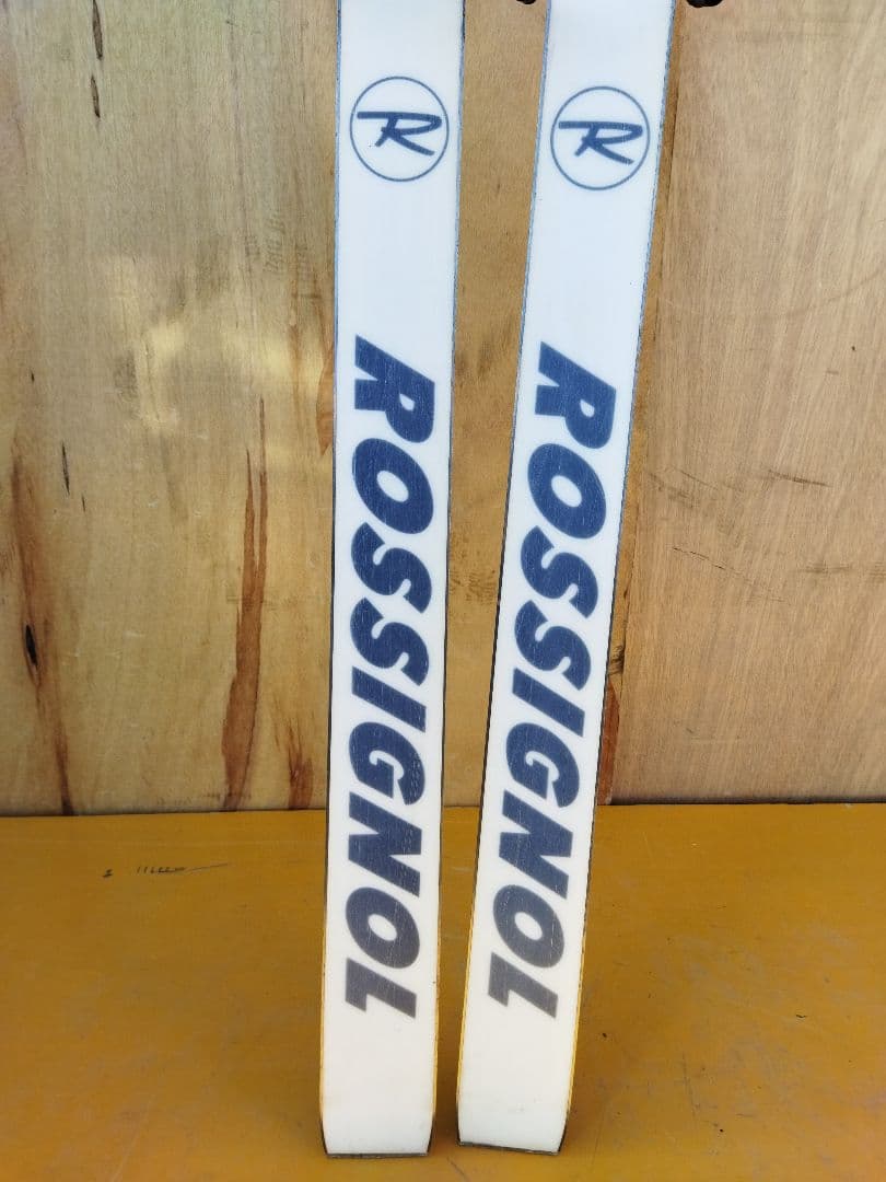 ROSSIGNOL ロシニョール　スキー　板　黒　SOLARIS