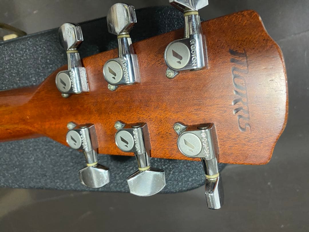 アコースティックギター　morris