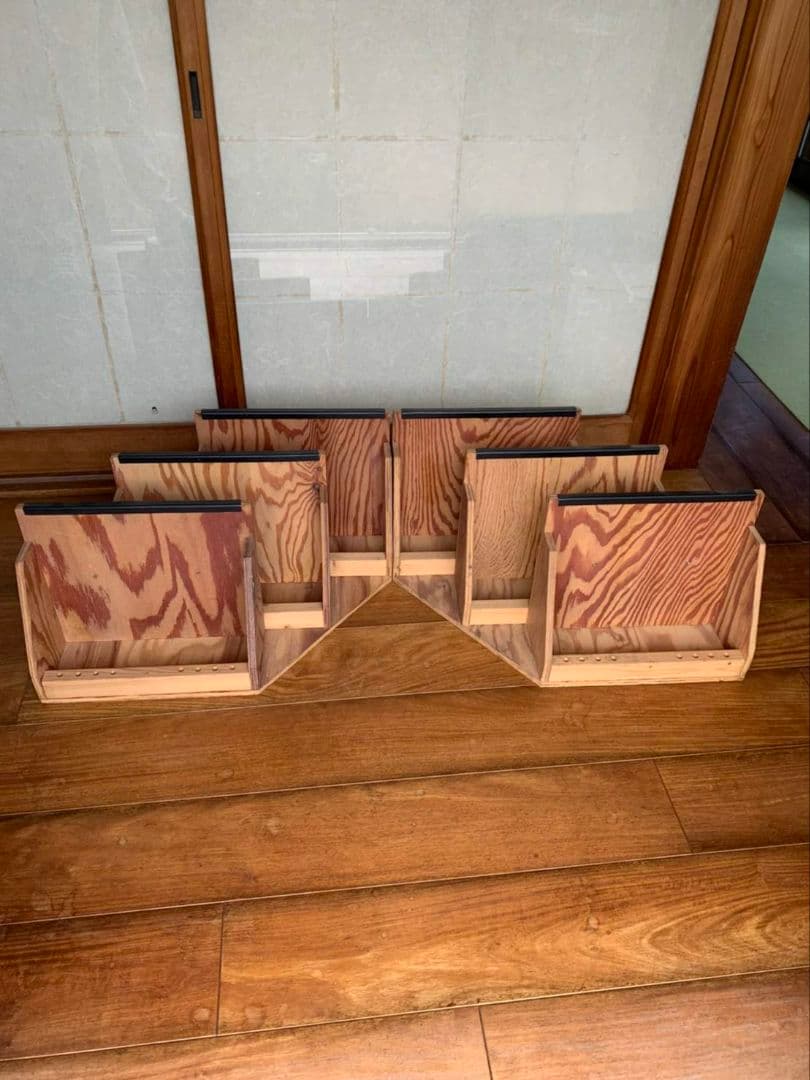 スノーボードディスプレイスタンドラック２本用カラーウィールナット右側用