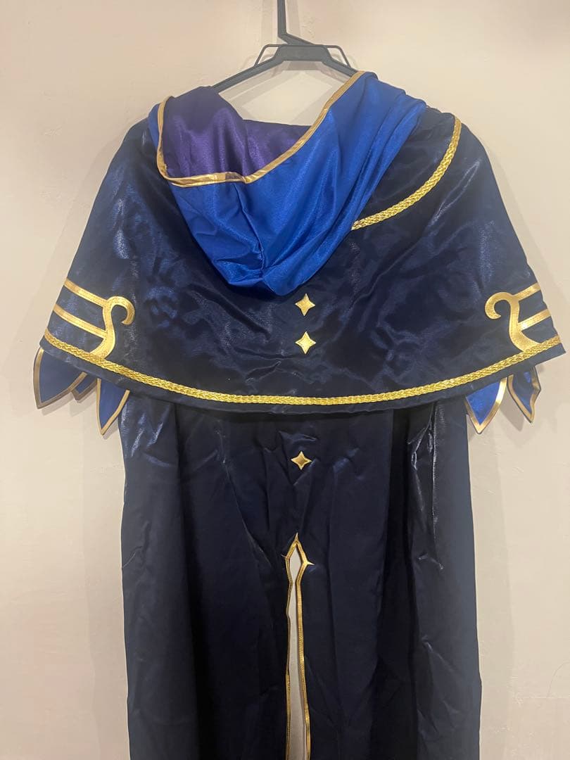 にじさんじ　ミラン・ケストレル　コスプレ衣装