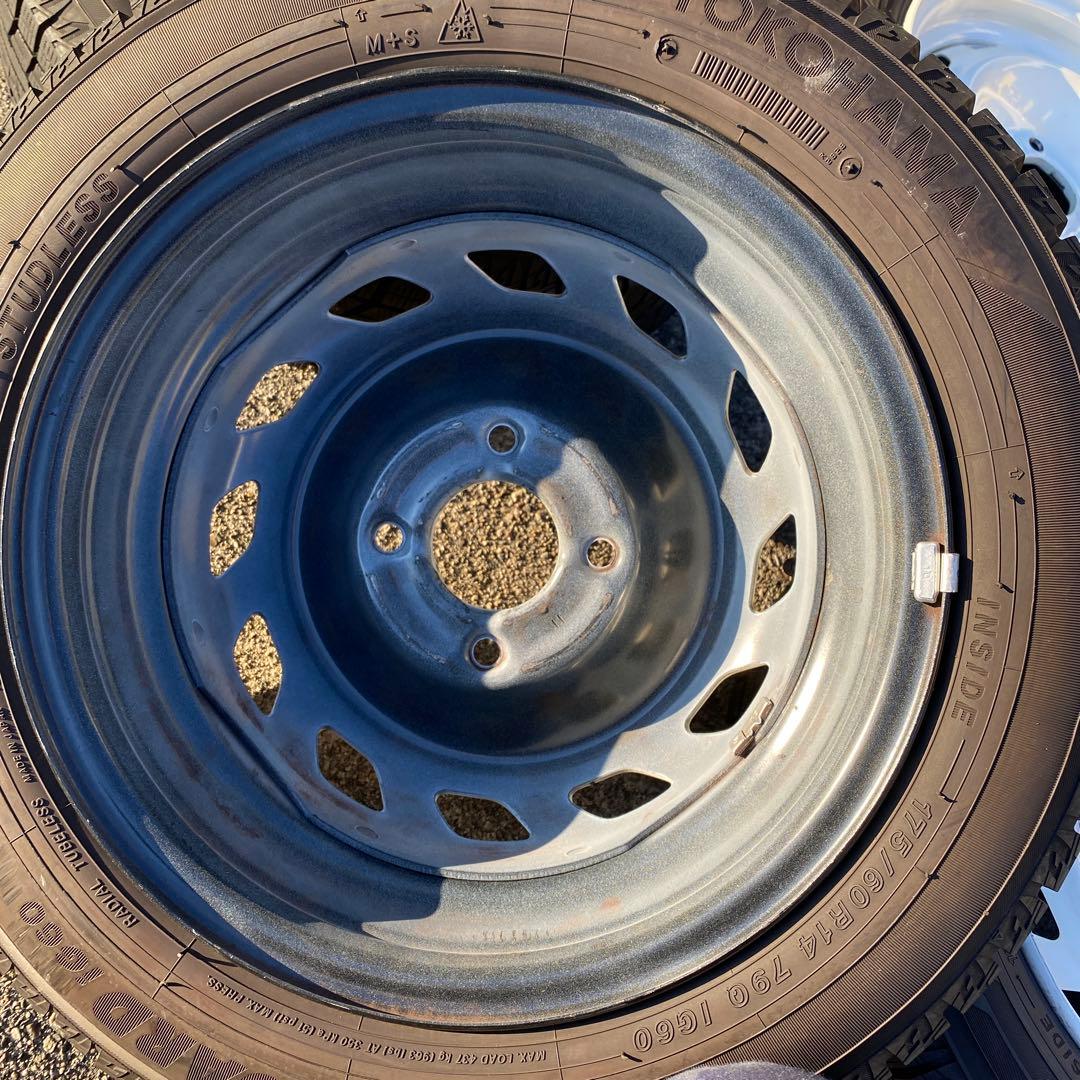 中古バリ溝ヨコハマ175/60R14スタッドレスセット　プジョー106 ボルト付