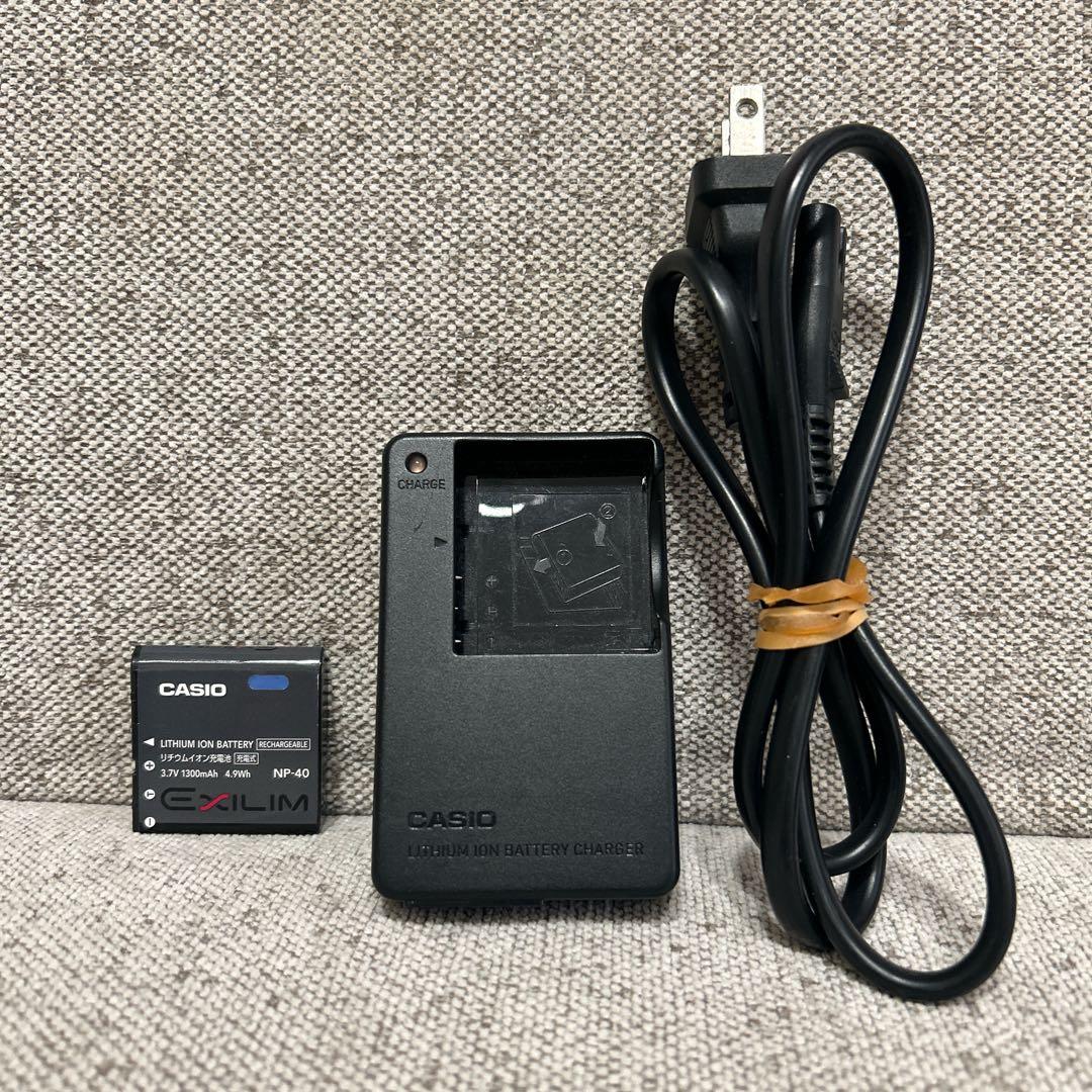 【美品】CASIO EXILIM EX-Z300 デジタルカメラ