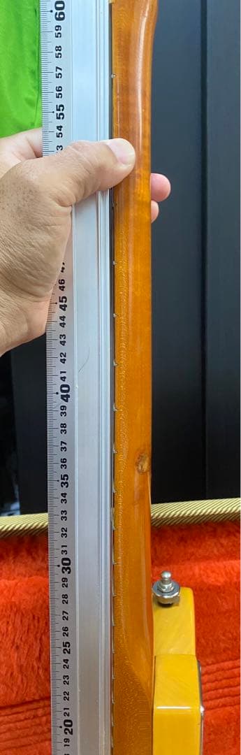 ジ*ト様 Fender USAフェンダーAmerican Vintage52中古