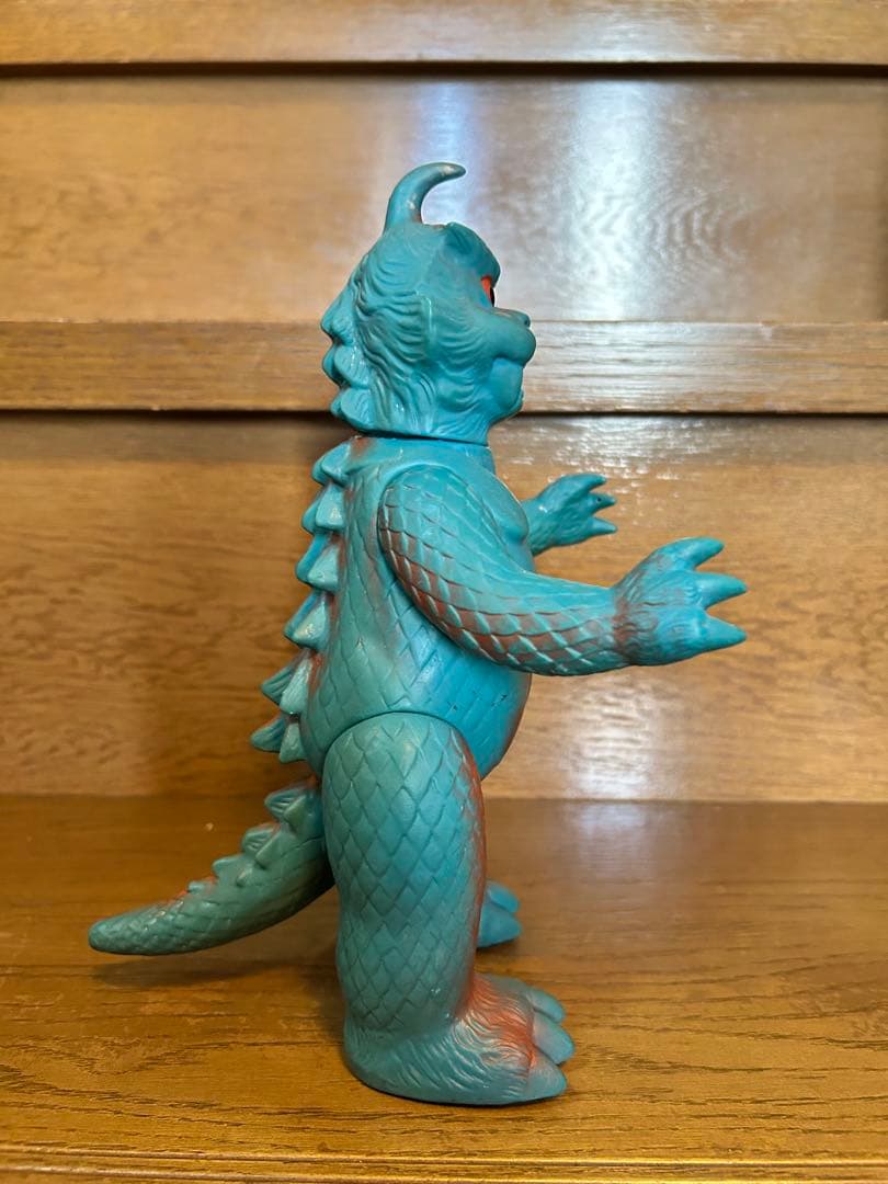 ゴメスマルサン当時物スタンダードサイズ