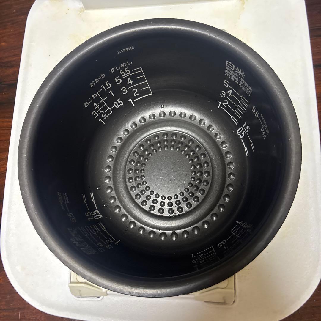 8/8にちなんで、お値下げ　RZ-E1000E9M 2021年製