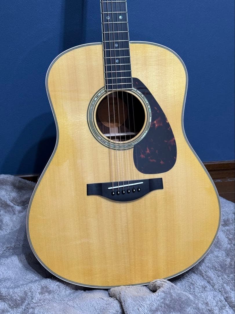 【美品】Yamaha LL16 アコースティックギター　ソフトケース付き