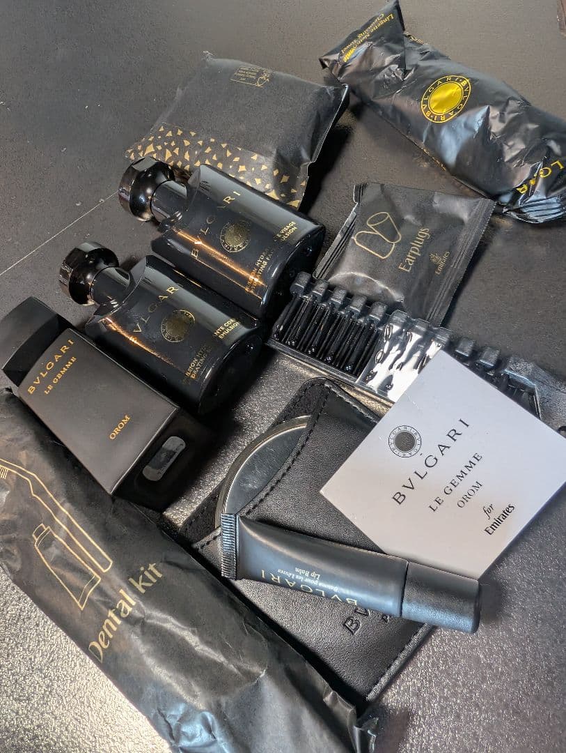 【新品未開封】エミレーツ航空 ファーストクラス アメニティ ブルガリ