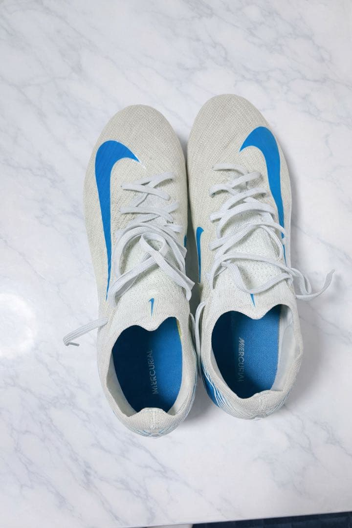 Nike Air Zoom サッカーシューズ