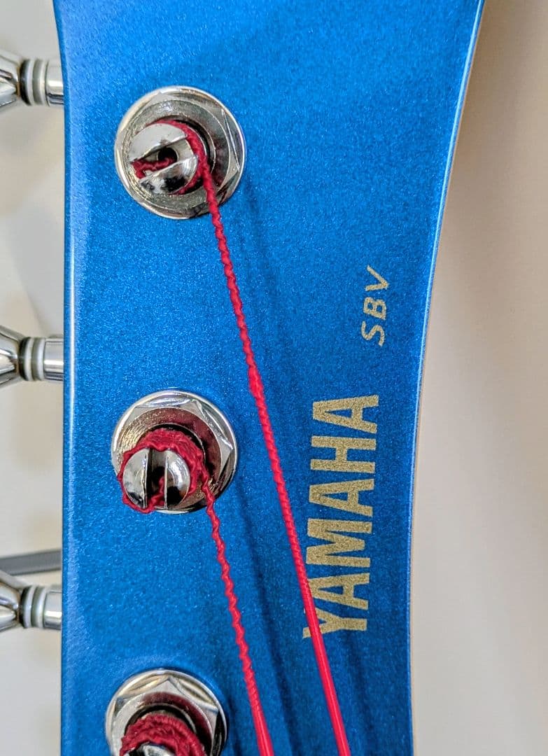 YAMAHA ヤマハ　SBV550 エレキギター　ブルー　動作未確認