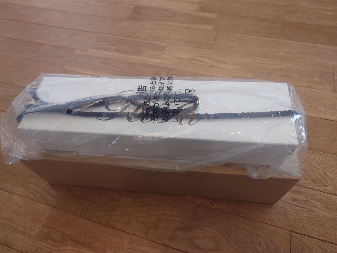 匿名配送完全未開封【新品】Refa リファ ストレートアイロン プロ(ホワイト)