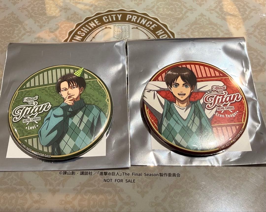 サンシャイン 進撃の巨人 リヴァイ エレン 缶バッジ Levi Eren