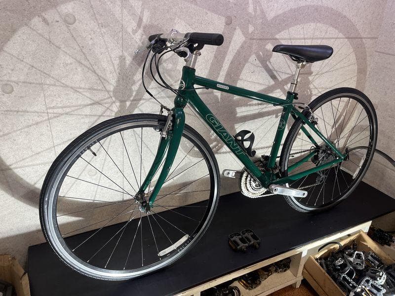 GIANT ESCAPE R3 クロスバイク sizeXS 　2012年