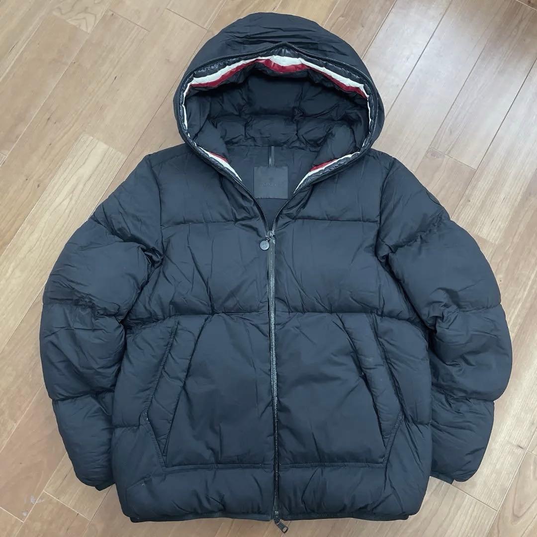 近年モデル MONCLER CHAMPSAUR ダウンジャケット 3 XL相当