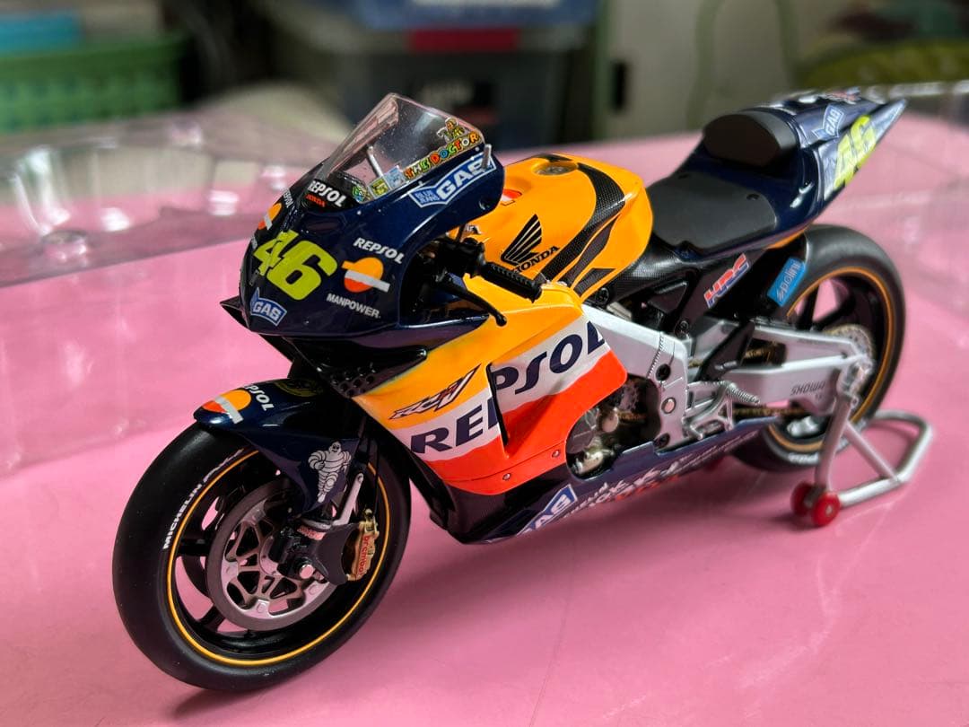オートバイ・バイク Honda RC211V Repsol Honda Team 1:12